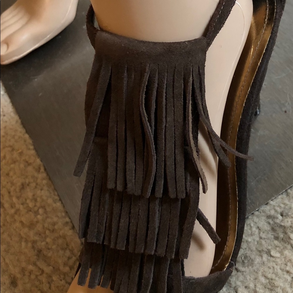 TwentyOne Brown Suede Fringe Open Toe Sandal Heels